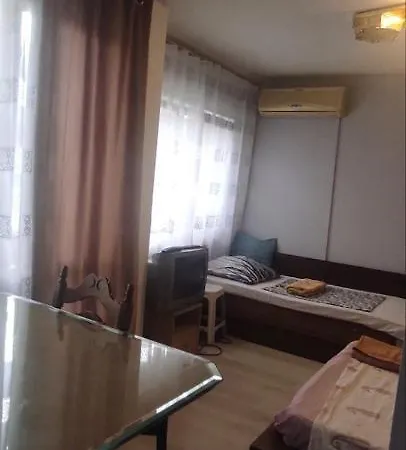 Ivaylo Homestay *