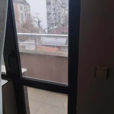 лидер ивайло Частна квартира *